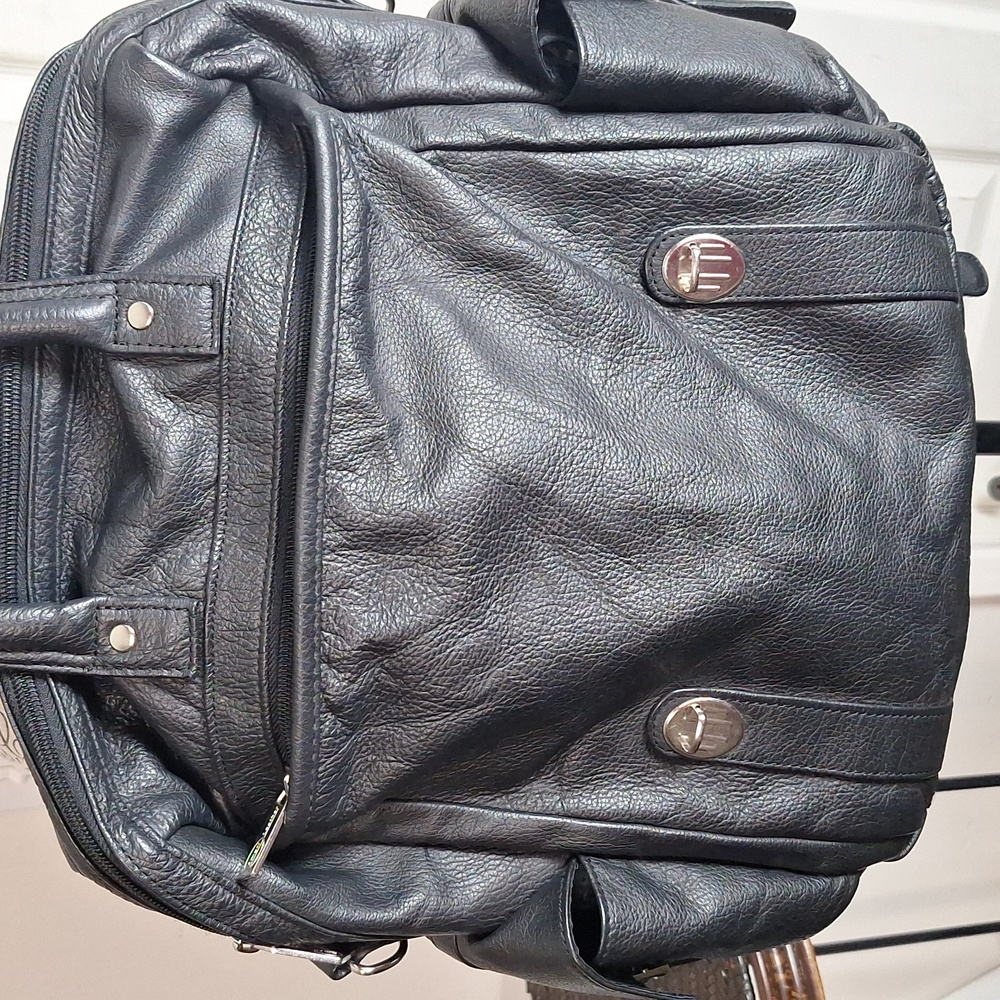 Ameri Bag Black Leather Backpack Missing Strap - image 2
